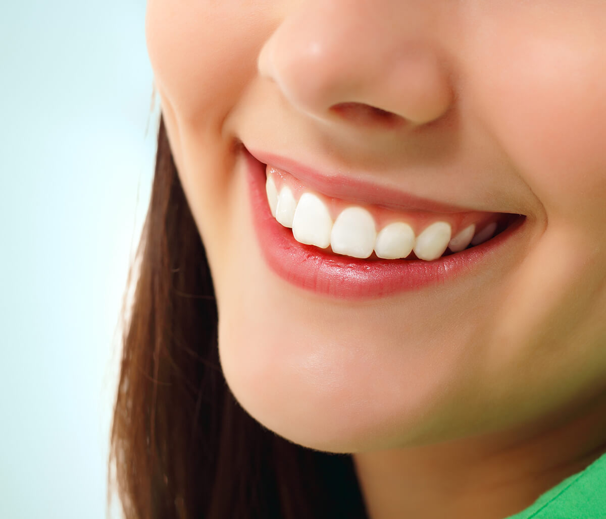 Teeth Whitening Dentist at Dentistry on Parkdale in Hamilton ON Area