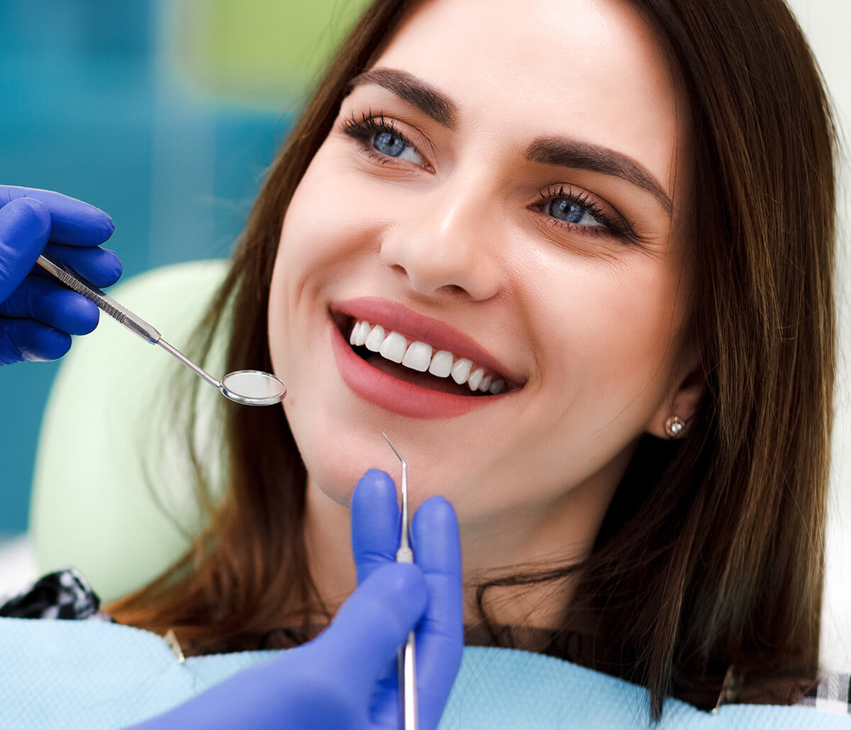 Professional Teeth Whitening Cost in Hamilton Ontario Area